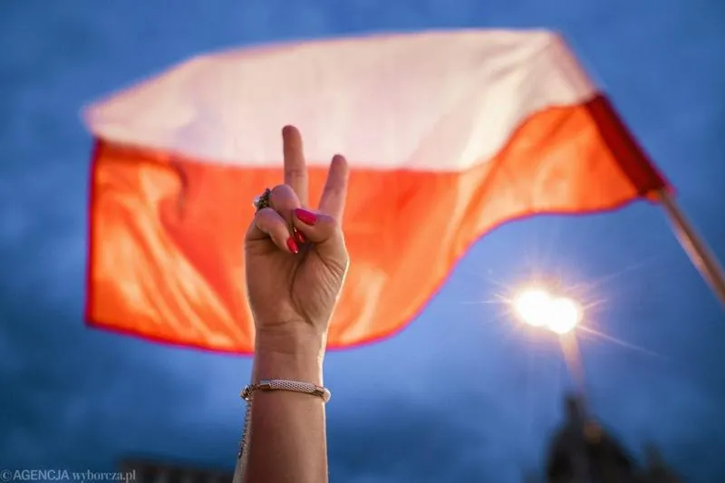 Demokracja: zasady, modele i wyzwania – czy twój głos naprawdę ma znaczenie?