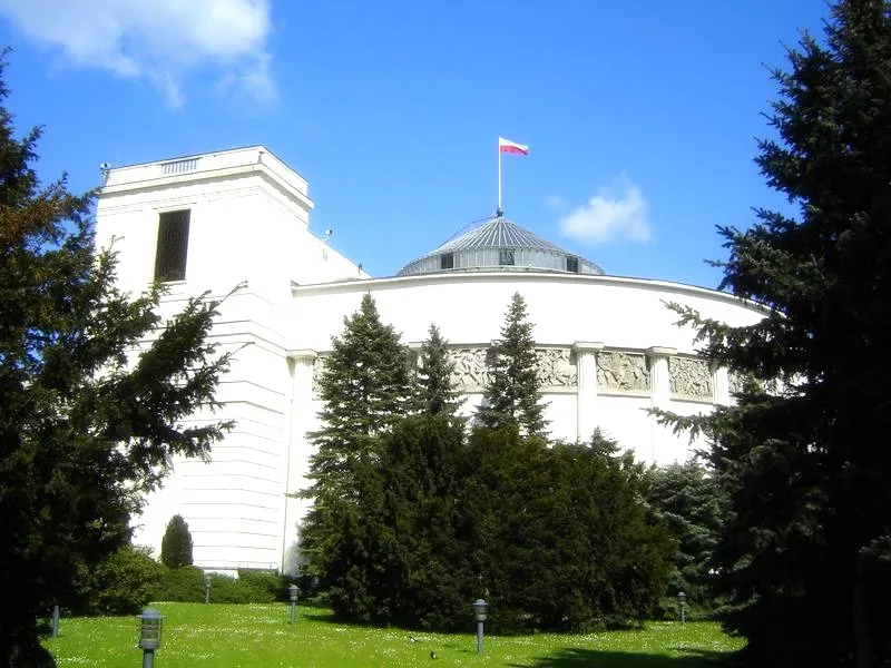 Jak zbudowany jest Sejm? Izby, skład i najważniejsze zadania