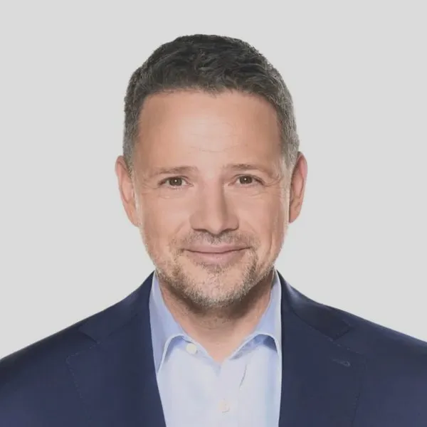 Kontakt z Rafałem Trzaskowskim — jak nawiązać kontakt i gdzie znaleźć oficjalne dane?