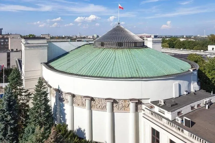 Kto tworzy polski parlament i dlaczego to ma znaczenie