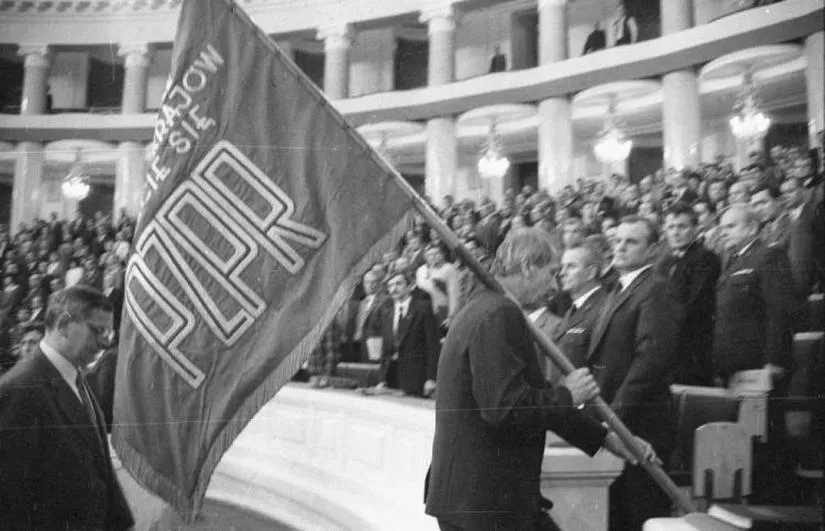 Przeszłość działaczy politycznych